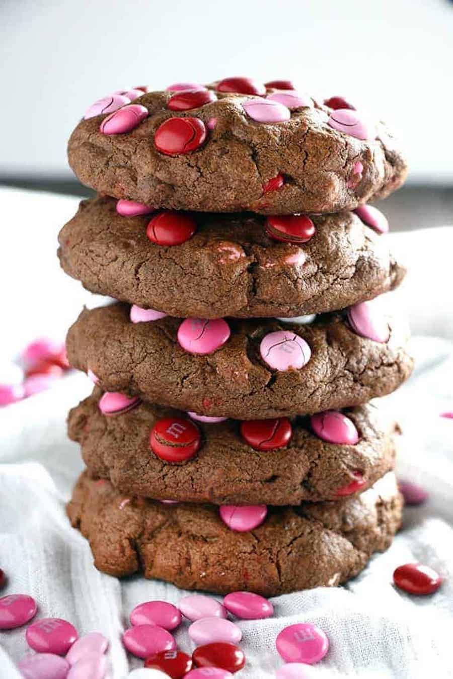 Valentine chocolate cookies